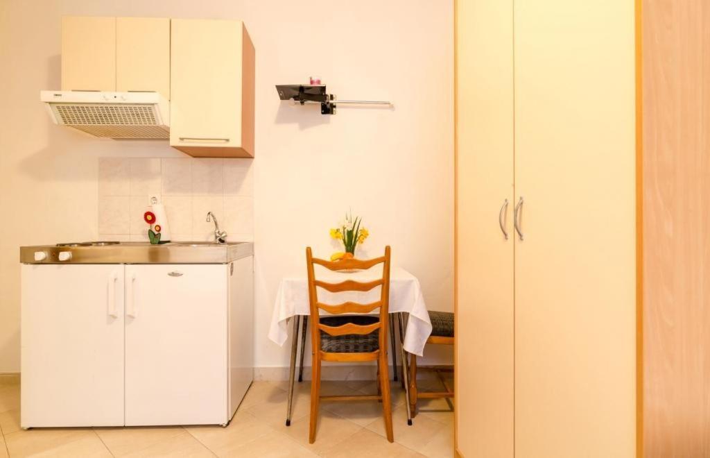 Apartments Villa Ivka دوبروفينك المظهر الخارجي الصورة