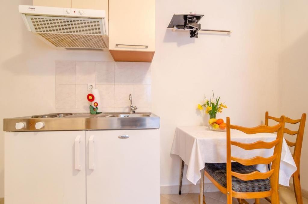 Apartments Villa Ivka دوبروفينك المظهر الخارجي الصورة