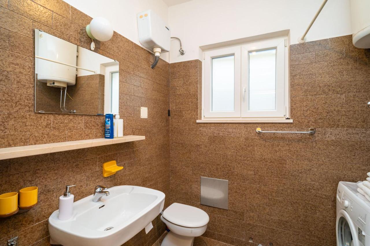 Apartments Villa Ivka دوبروفينك المظهر الخارجي الصورة