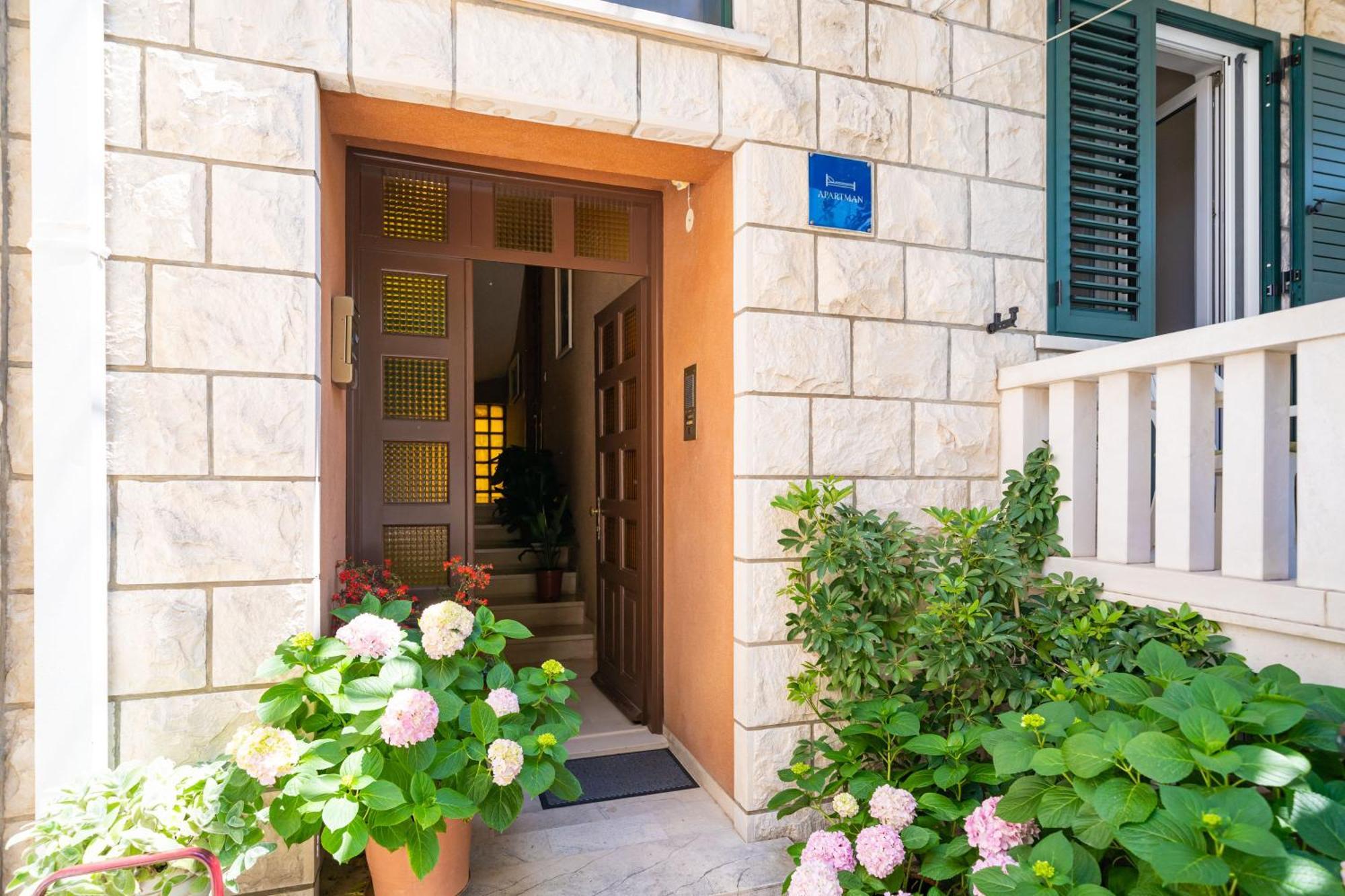 Apartments Villa Ivka دوبروفينك المظهر الخارجي الصورة